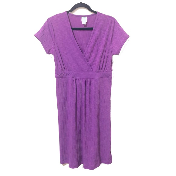 Title nine Dresses & Skirts - title nine Lavender V-Neck Matahari Dress Size L